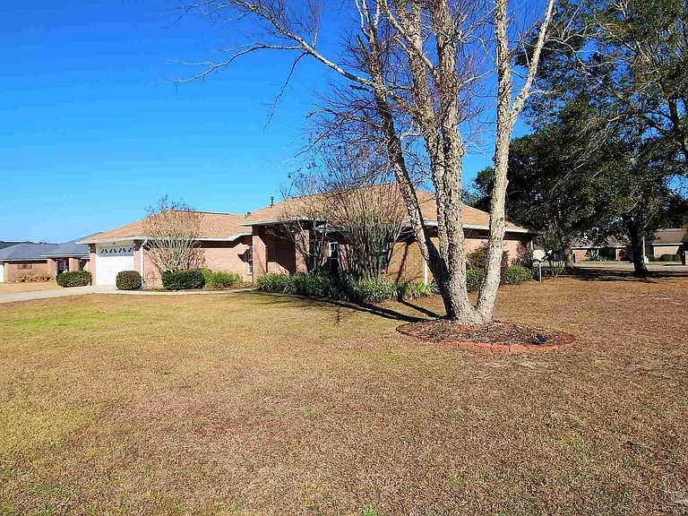 1100 Freeboard Blvd — Photo 19