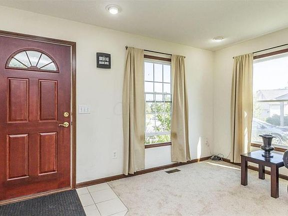 3rd image of 149 Niatross Pl