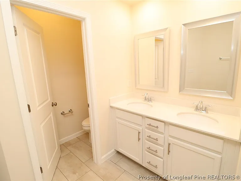 1105 Neighborly Way — Photo 30