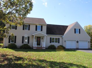10 Joyce Ave, Morrisonville, NY 12962
