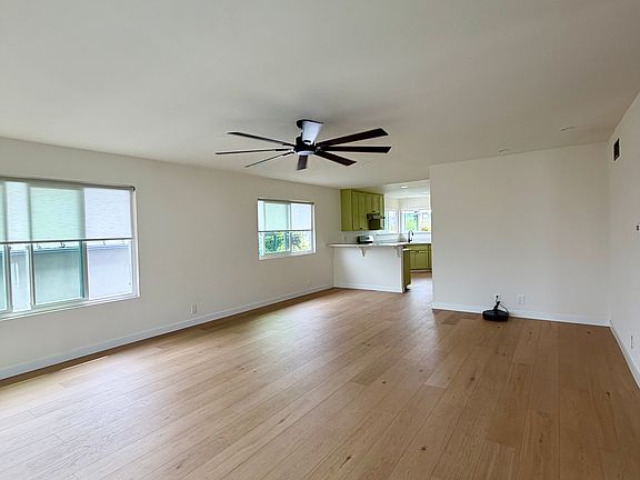 3rd image of 33811 Colegio Dr APT B