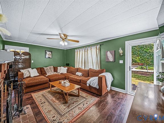 5th image of 25014 Ferndale Rd