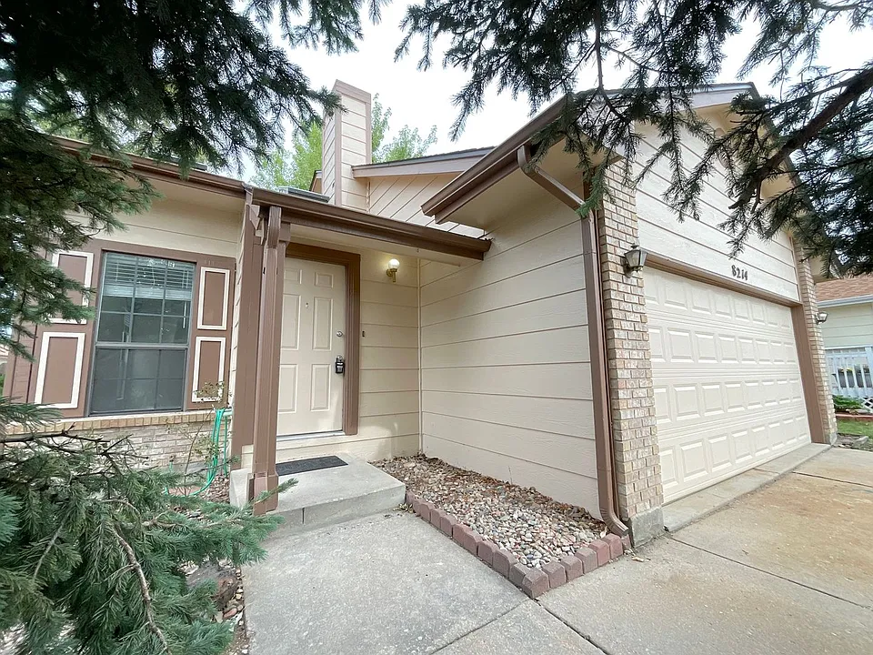 8214 Steadman Dr