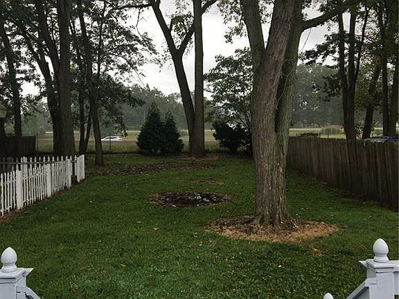 2nd image of 645 Lucille Dr