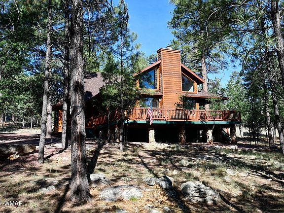 4th image of 2485 Apache Dr