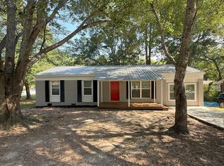 701 W Creek Cir, Monroe, GA 30655