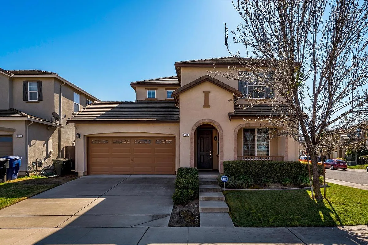 3580 W River Dr photo 1