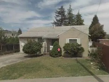 22026 Western Blvd photo 1
