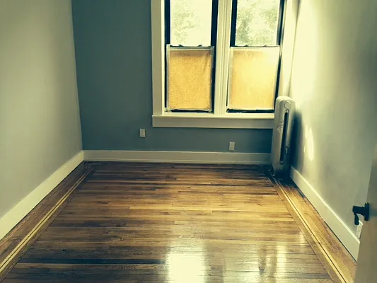 Rented by Premier Metro Realty Corp | media 4