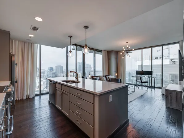 1212 Laurel St APT 1915, Nashville, TN 37203