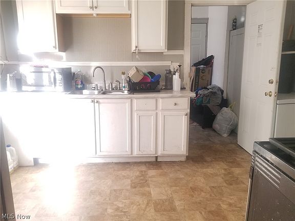 5th image of 10101 Hilgert Dr