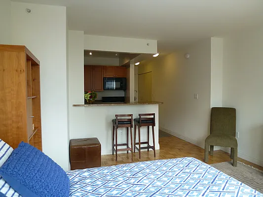 Rented by Carnegie Hill Place | media 4