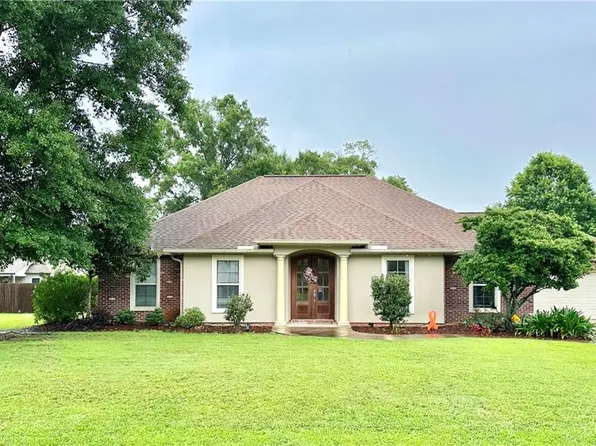 18147 Laura Lee Dr, Ponchatoula, LA 70454