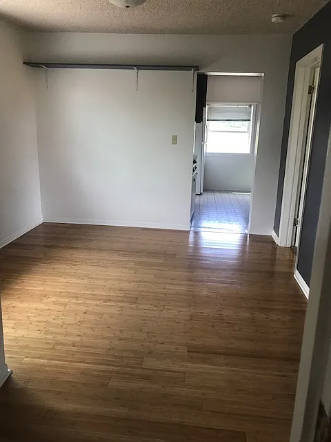 2 bed, 900 sqft, $1,500 — Photo 2