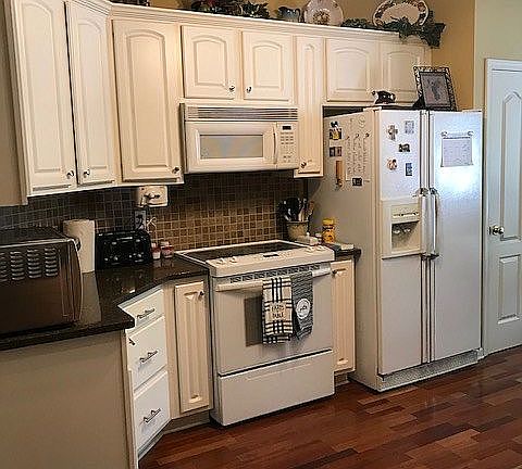 4th image of 5750 River Pointe Dr