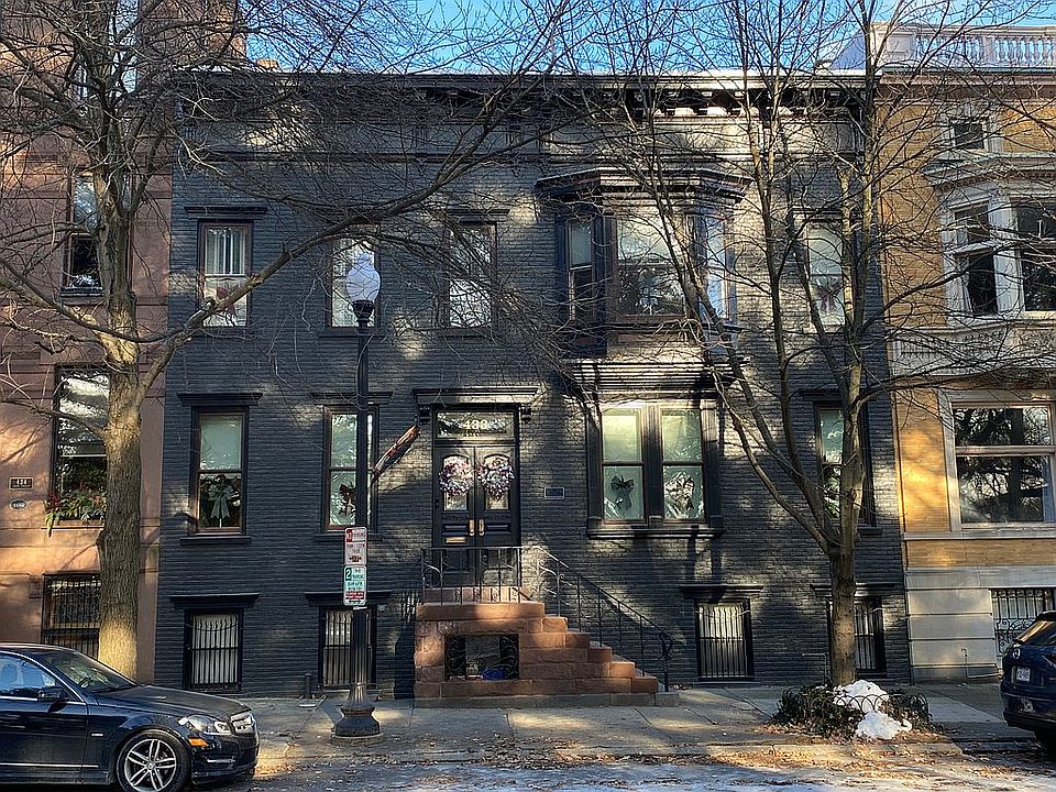1st image of 433 State St