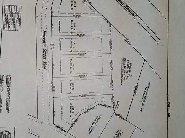 107 Fairview St E, Greenfield, MA 01301