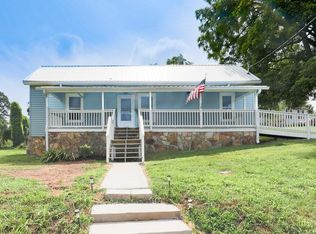 79 Hillside St, Ball Ground, GA 30107