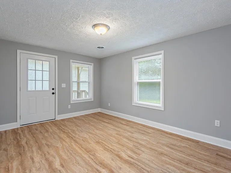 1709 Forrester Rd — Photo 15