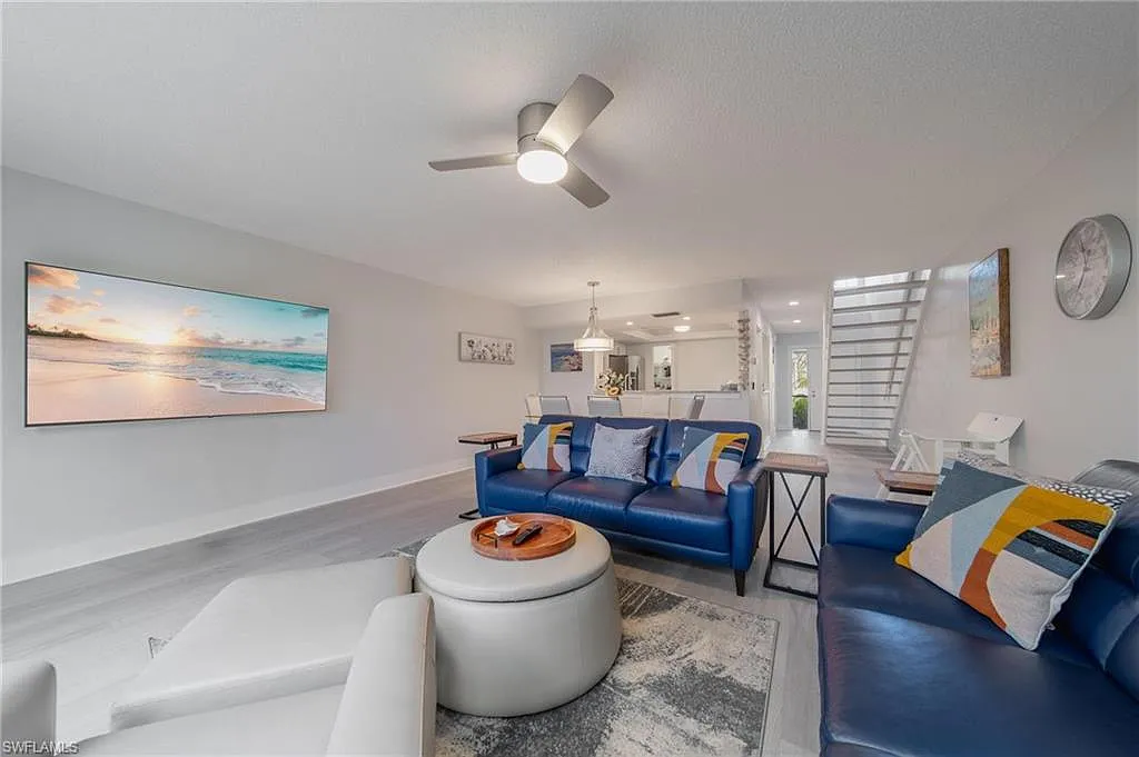 2 bed, 2.5 bath, 1432 sqft, $5,500 — Photo 3