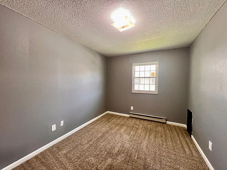5534 Heatherdowns Blvd — Photo 9