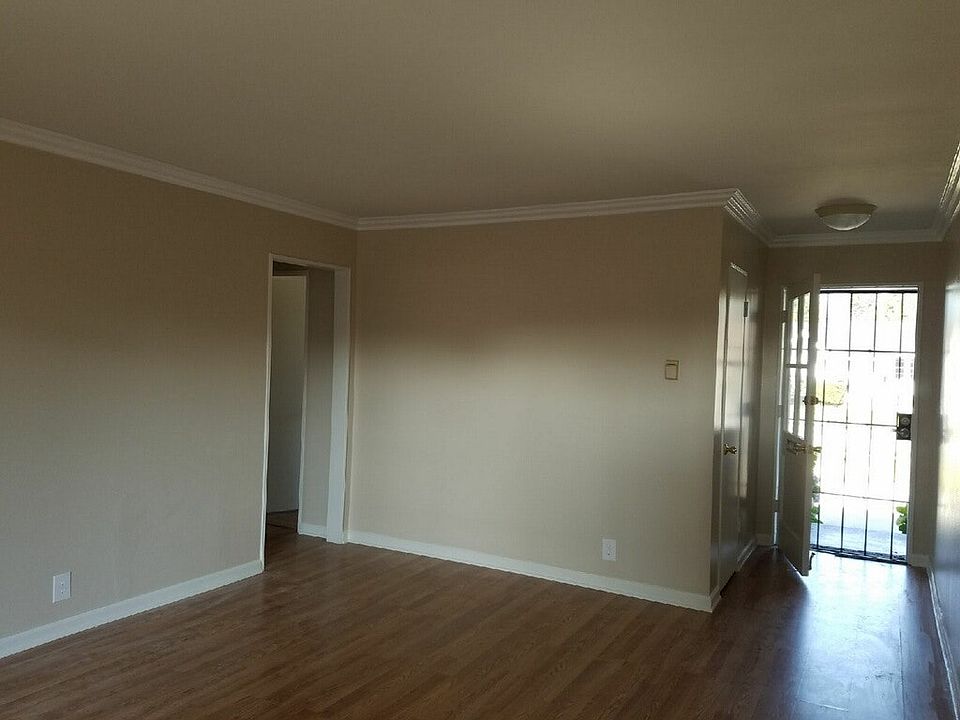 2nd image of 21329 Rossford Ave