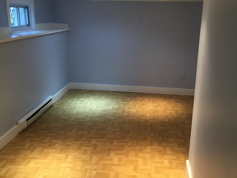 45 Henry Ave — Photo 4