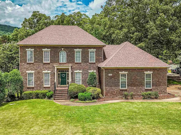 3021 Boundary Oaks Dr SE, Owens Cross Roads, AL 35763