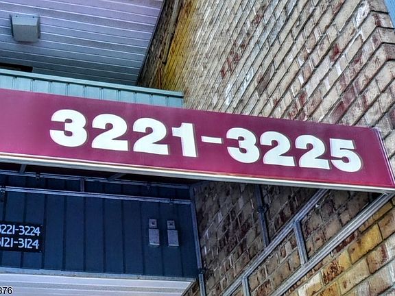 3rd image of 3221 Hilltop Rd #3221