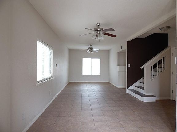 2nd image of 3013 Tierra Cuervo Dr