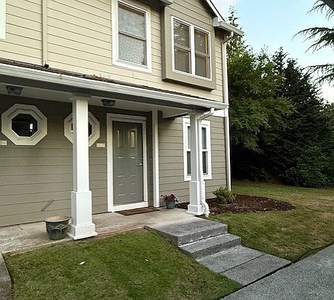 B10 Front Porch