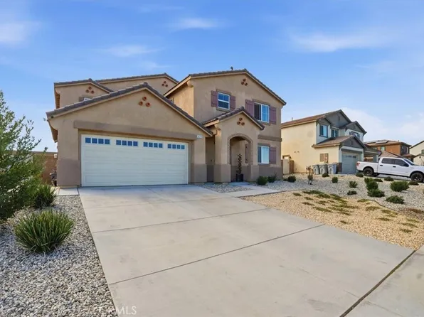 14219 Fir St, Oak Hills, CA 92344