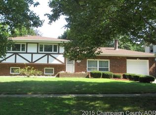 904 Shurts St, Urbana, IL