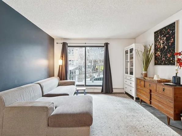 835 N 19th Ave SW #106, Calgary, AB T2T 0H6