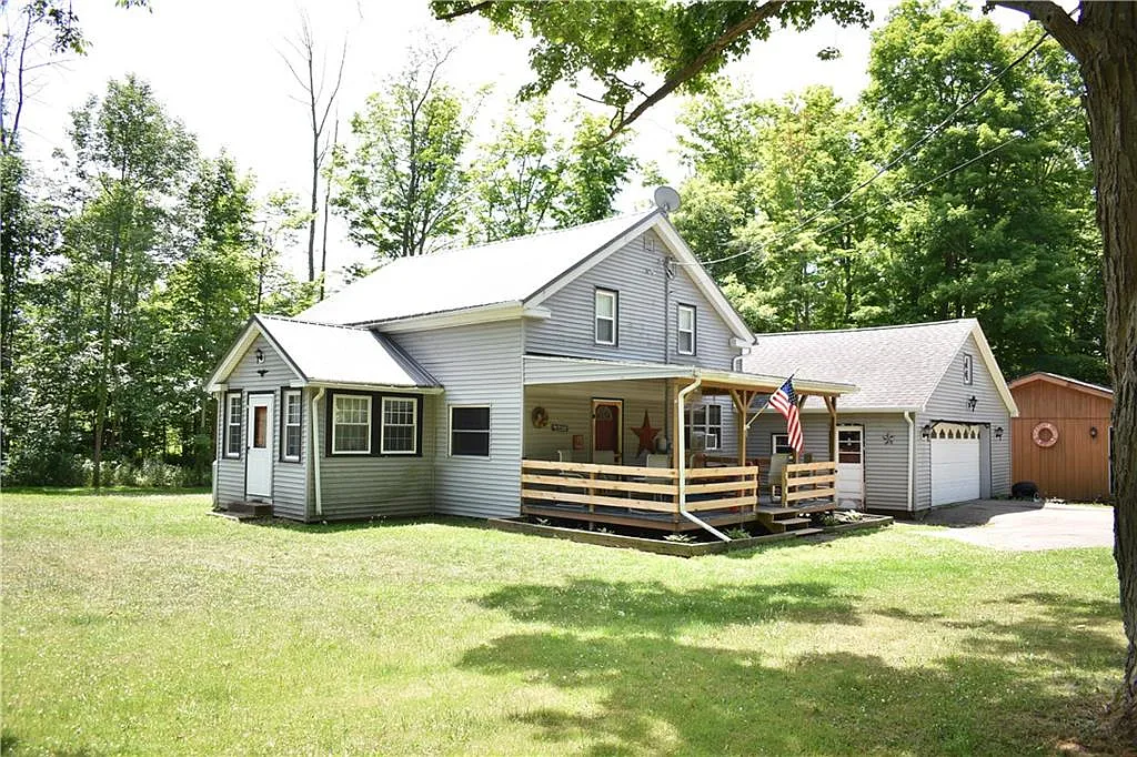 2551 Butts Rd photo 1