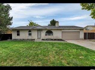 5267 S Kingswood Dr, Salt Lake City, UT 84129