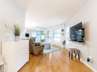 22277 122nd Ave #101, Maple Ridge, BC V2X3X8