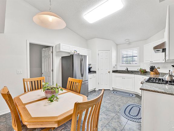 5th image of 9074 Caribbean Dr