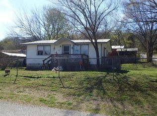 898 Hart Circle Dr, Noel, MO 64854