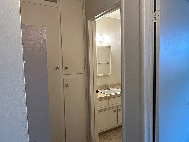 1524 Chestnut Street — Photo 9