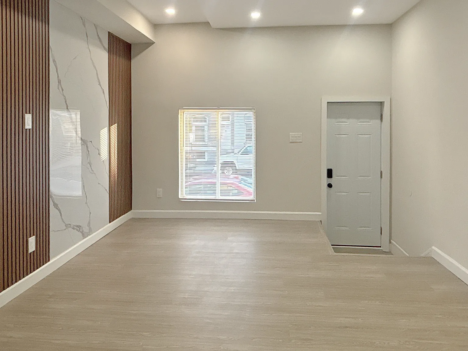 Beautifully Renovated 2BR/2.5BA Baltimore Home | Modern Finishes & Stylish Design — Photo 4