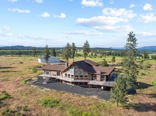 29409 N Dunn Rd, Chattaroy, WA 99003