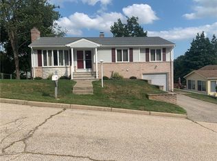 1 Ellen Ln, North Providence, RI 02904