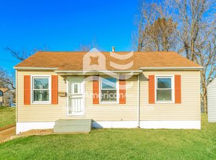 337 Midlothian Rd, Saint Louis, MO 63137