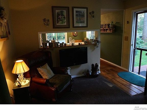 4th image of 10412 Vantage Dr