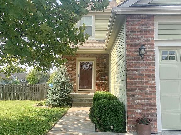 2nd image of 2503 Dover Ct