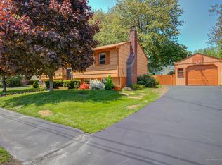 27 Candlewyck Ter, Portland, ME 04102