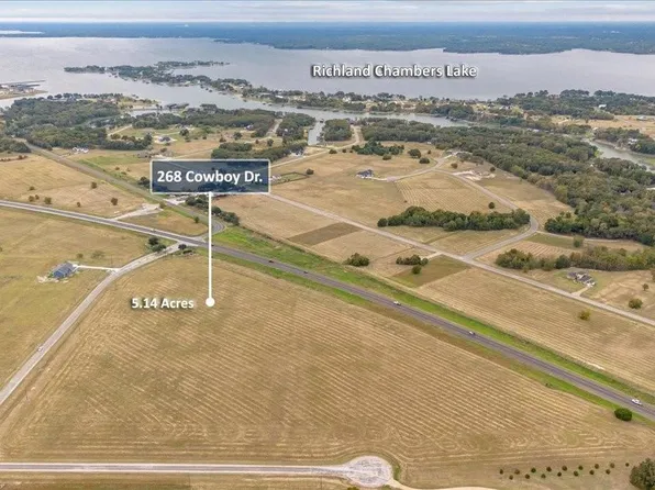 268 Cowboy Dr, Corsicana, TX 75109