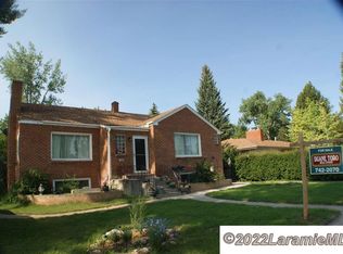 1924 E Custer St, Laramie, WY 82070