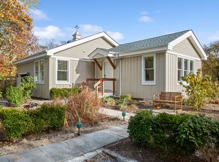1155 Harbor Ln, Cutchogue, NY 11935